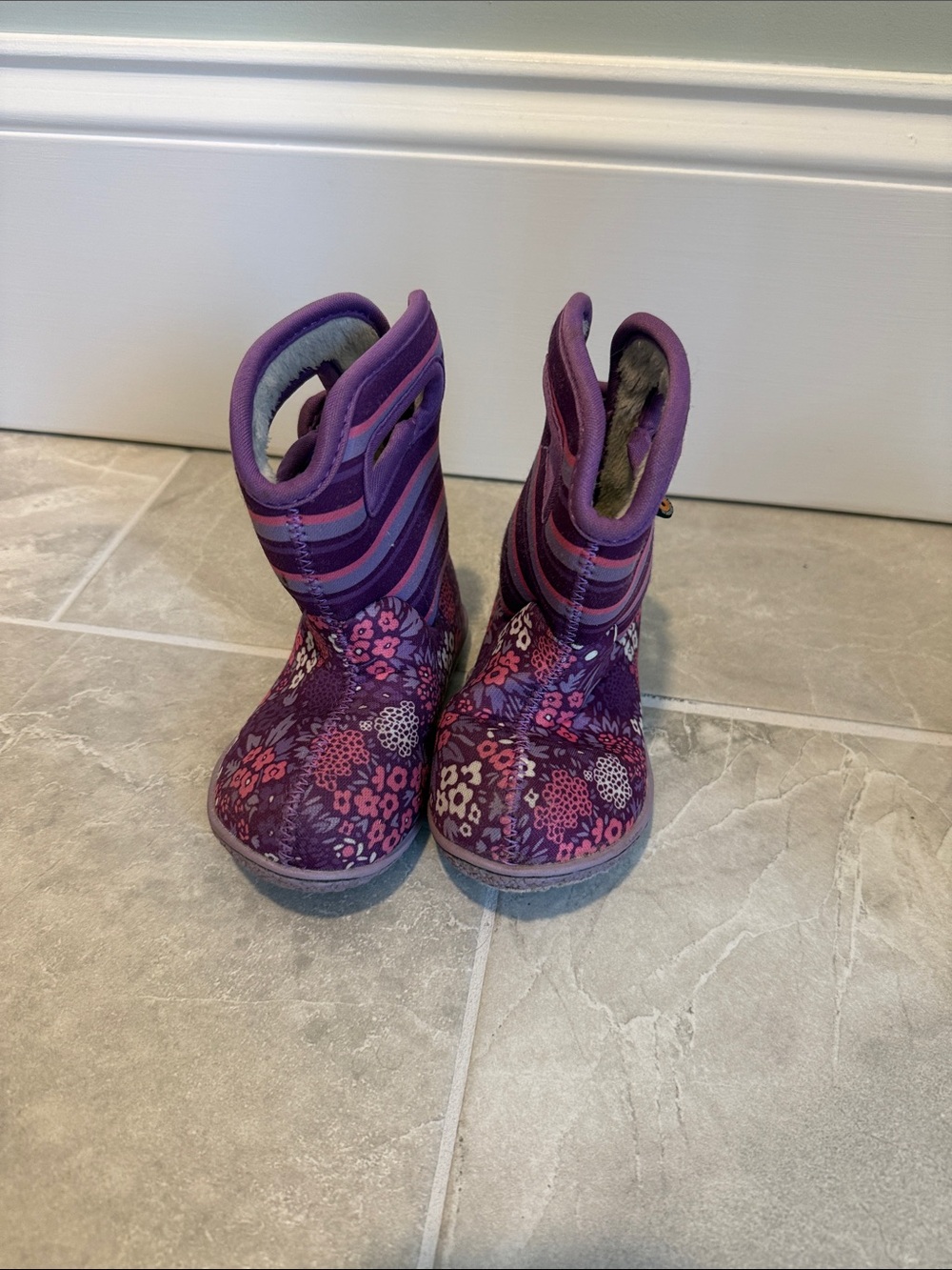 BOGS Purple Floral Kids Winter Boots toddler size 6